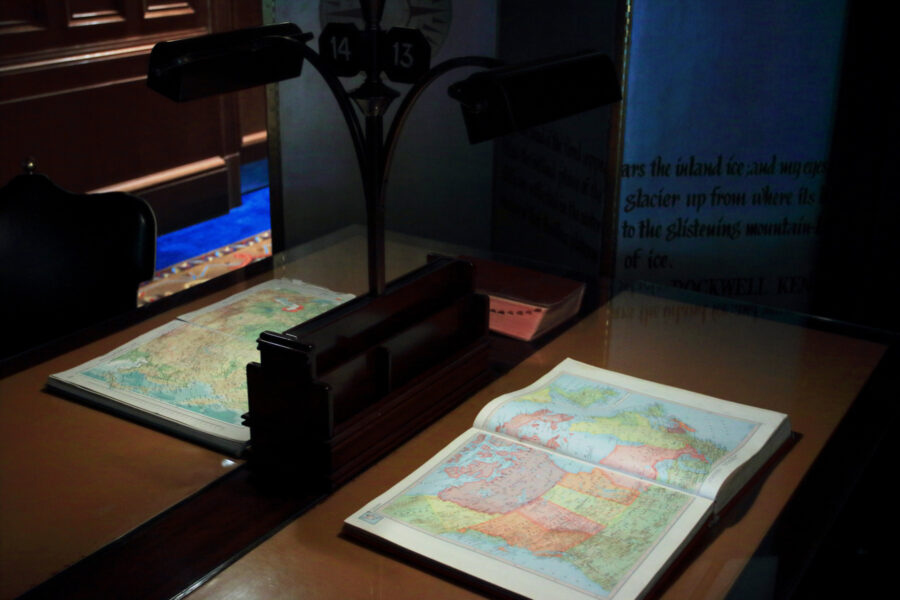 Lobby bar reading table